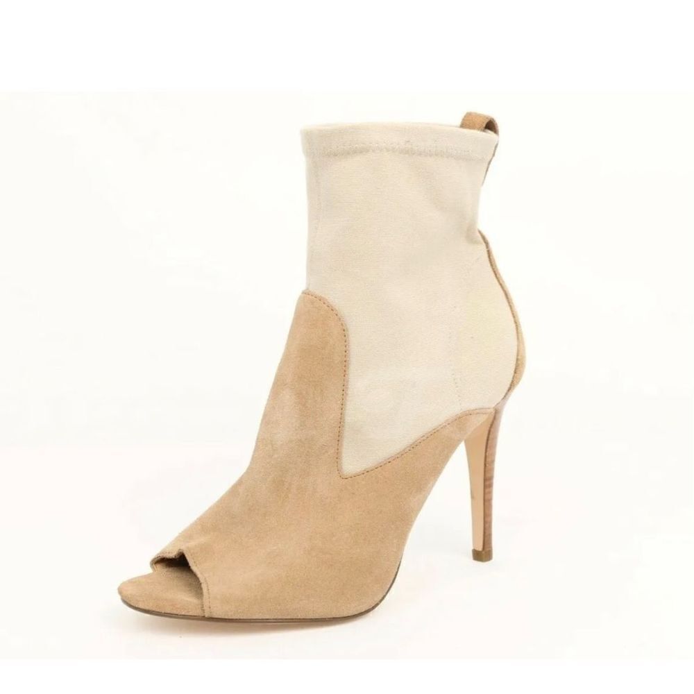 Womens IVANKA TRUMP Beige Suede Pull-on Tall Boots Sz. 6.5